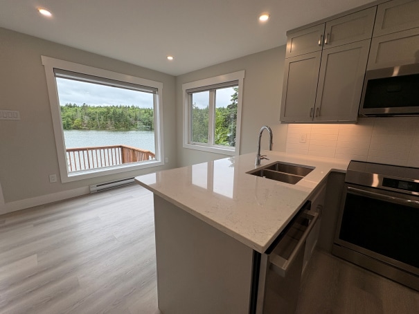 Building Photo - 100 Leafy Vale Ln
