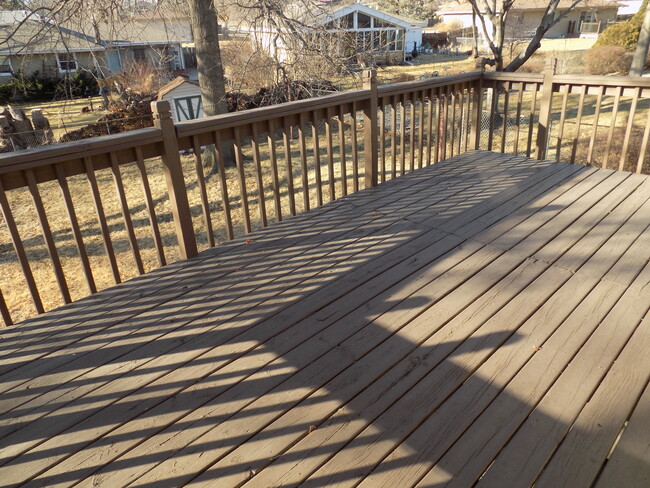 Building Photo - 6012 Fleetwood-