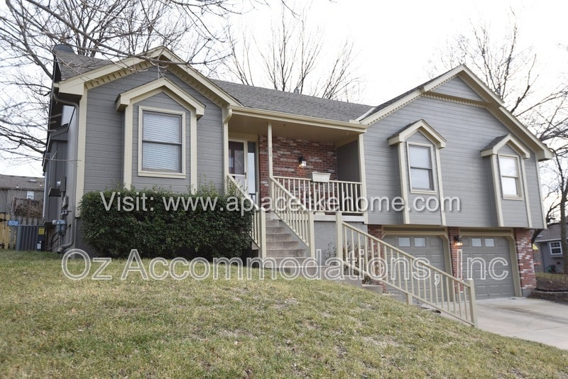 Foto principal - 2133 SW 1st St