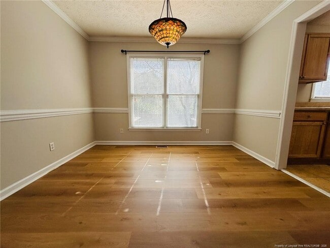 Building Photo - 1750 Renwick Dr