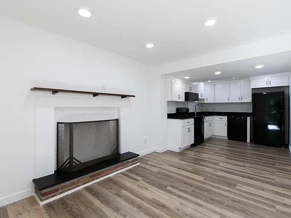 Kitchen from living room - 1424 Forest Ridge Rd