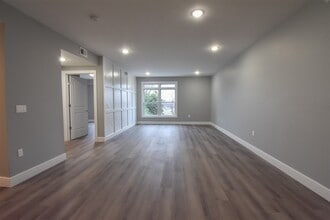 Building Photo - 4201 Bergen Turnpike