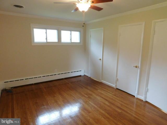 Building Photo - 2025 Forest Hill Dr