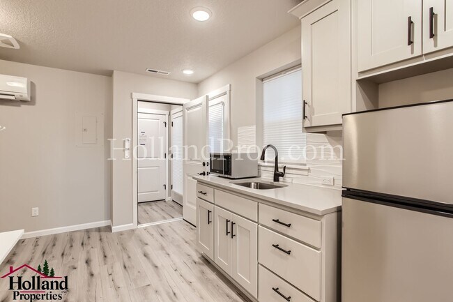 Foto del edificio - 8168 SE Blanton St