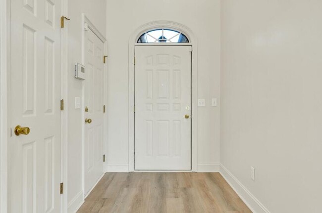 Foto del edificio - 1907 Igou Pl Dr