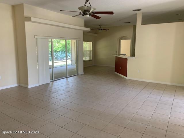 Foto del edificio - 329 Chennault Ln