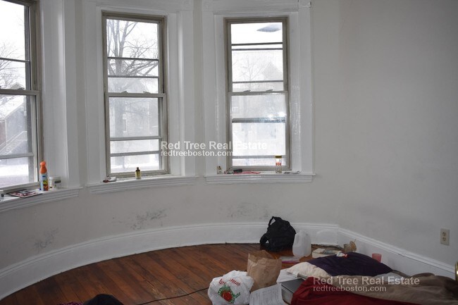 Foto del edificio - 858 Huntington Ave