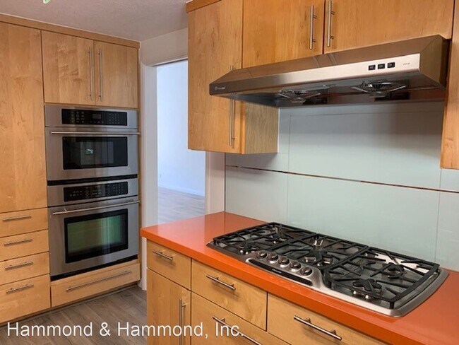 Building Photo - 5 br, 3.5 bath House - 5177 Brian Ln.