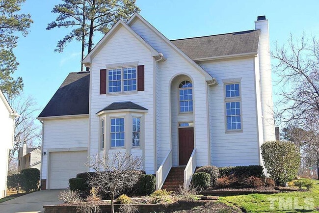 Building Photo - Room in Single Family Home on College Ave