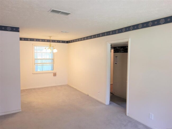 Building Photo - 3637 Loxley Ln