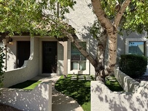 Building Photo - 4860 N 73rd St