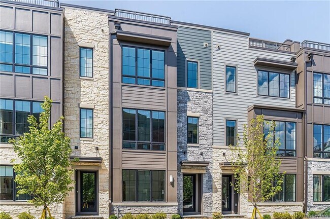Building Photo - 340 Palisades Blvd