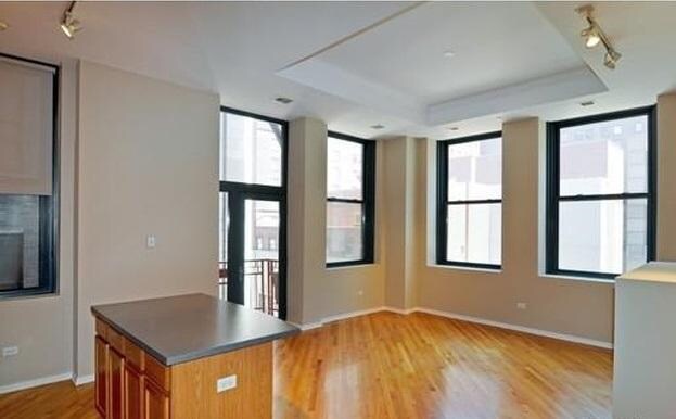 Building Photo - 208 W Washington St