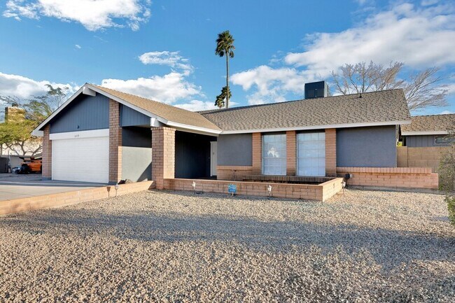 Foto del edificio - 6439 W Cortez St