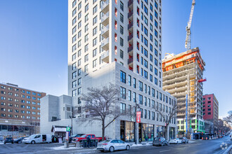 Building Photo - Myriade Condos for rent Ville Marie