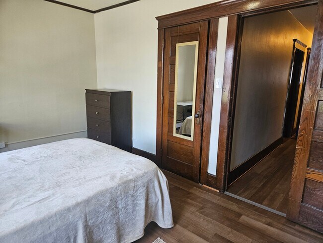 Foto del edificio - 14 Finady Ave