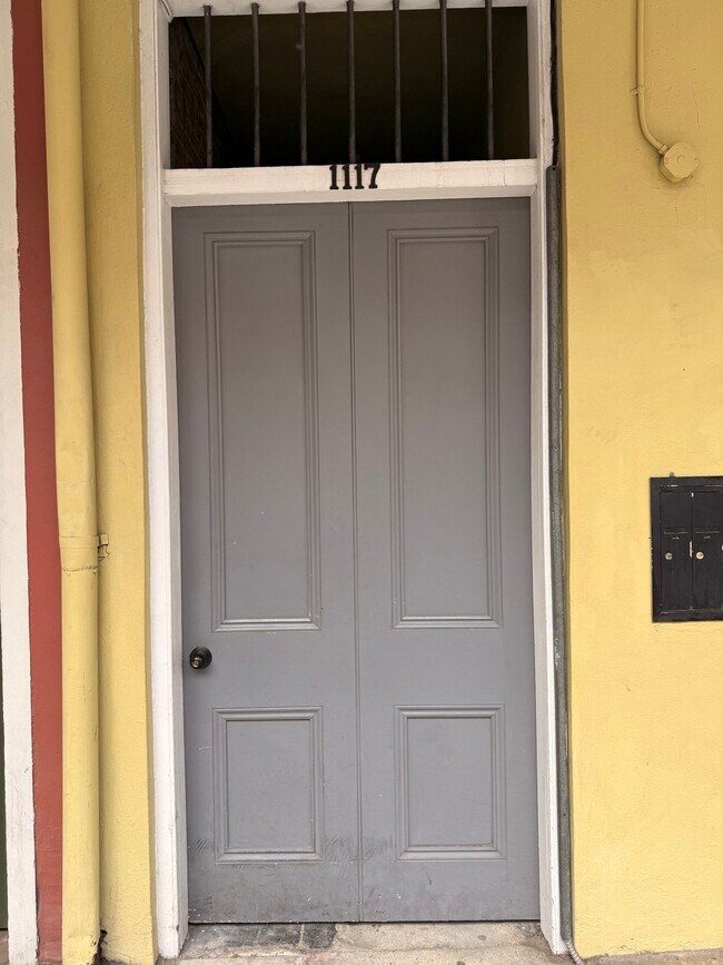 Foto del edificio - 1117 Royal St