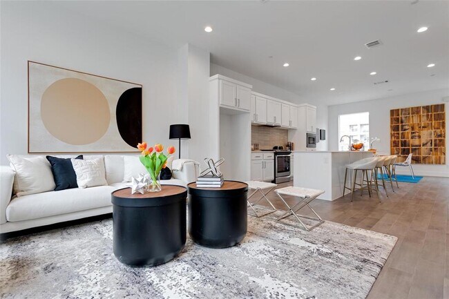 Foto del edificio - 1771 Mccoy St