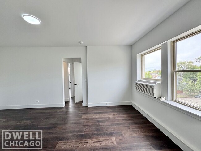 Foto del edificio - 1655 W Hollywood Ave