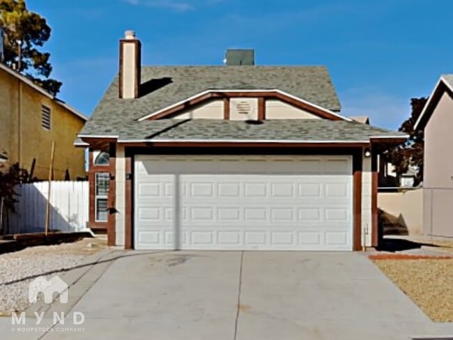 Building Photo - 6824 W Sheffield Dr