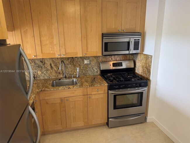Foto del edificio - 13120 SW 92nd Ave