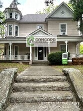 Building Photo - 601 5th Ave