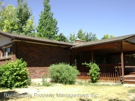 Building Photo - 220 Pinon Dr