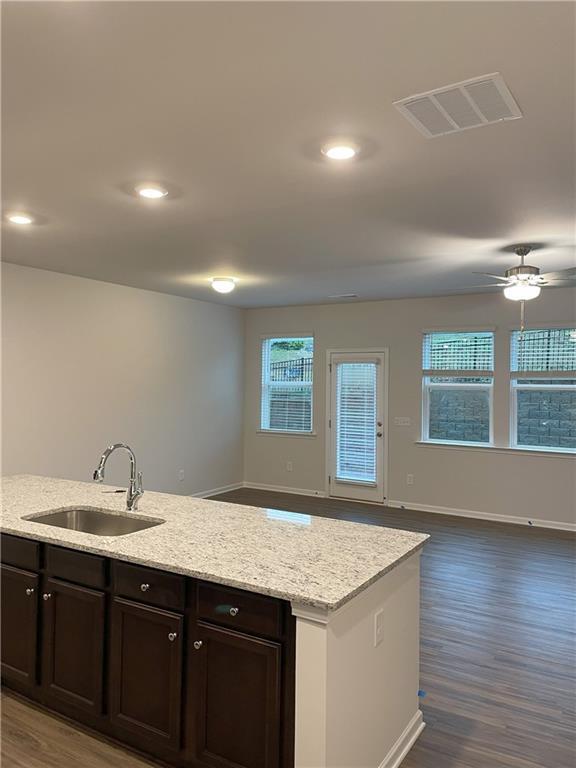 Building Photo - 308 Whitetail Cir