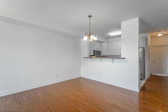 Foto del edificio - 7500 Noah Reid Rd