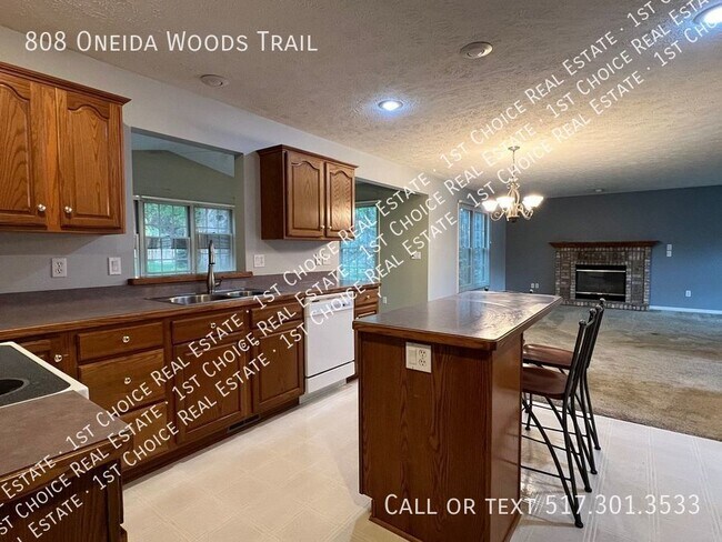 Building Photo - COMING SOON - 3-BDR 2.5-BTH House in Grand...
