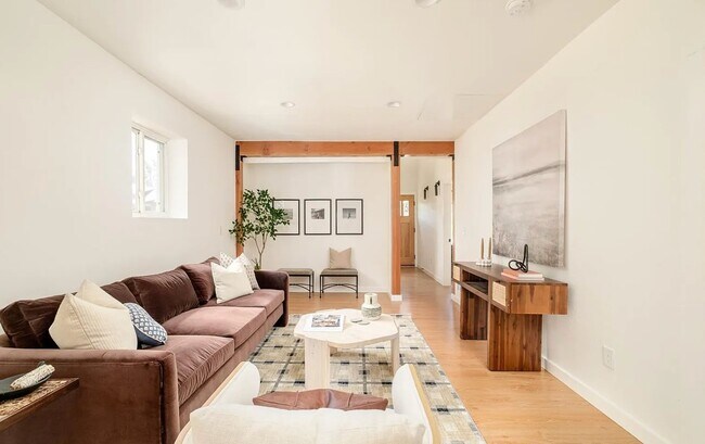 Foto del edificio - 4456 Clay St
