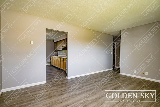 Building Photo - 111 S Keystone Cir