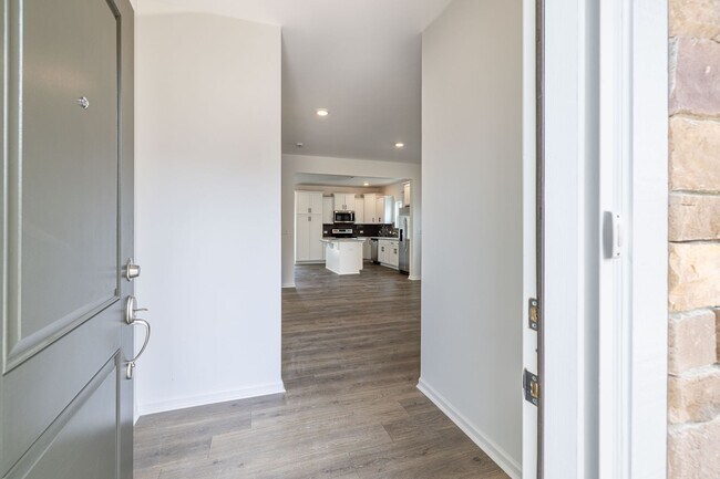 Building Photo - NEW 4 Bedroom Home Piedmont School Distric...