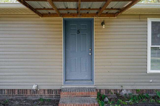 Building Photo - 54 Worthington Dr