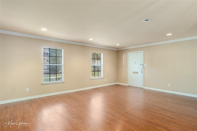 Foto del edificio - 3730 Fairfield Ave