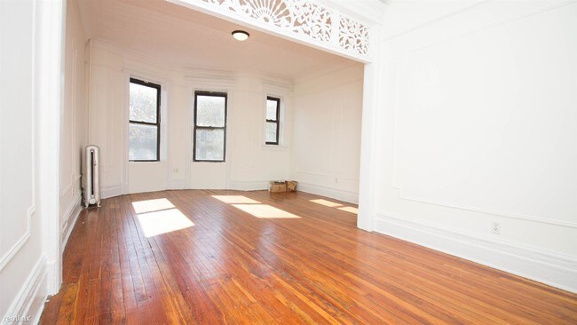 Foto del edificio - 275 Halsey St