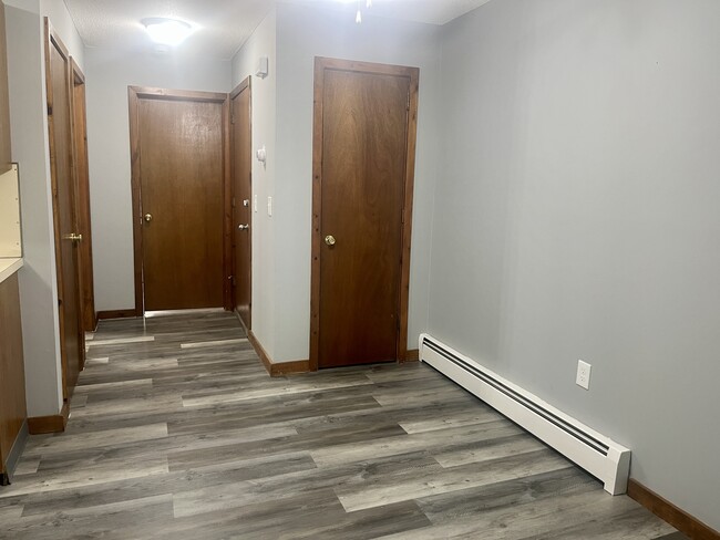 Building Photo - 30 Windermere Ave