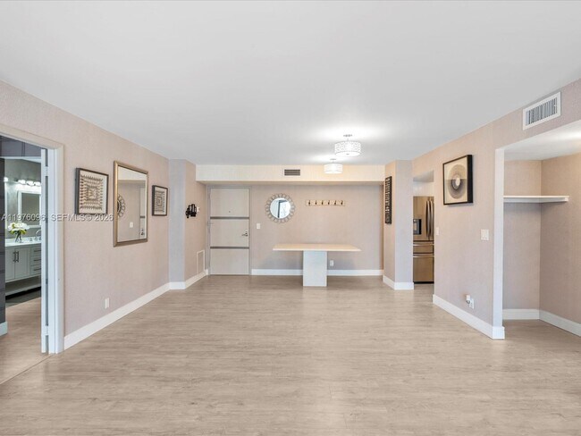 Foto del edificio - 1500 S Ocean Dr