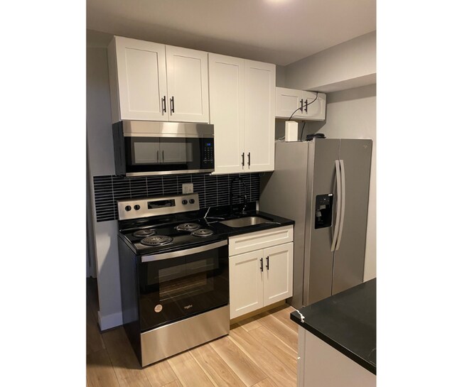 Foto del edificio - 1255 Sargeant St