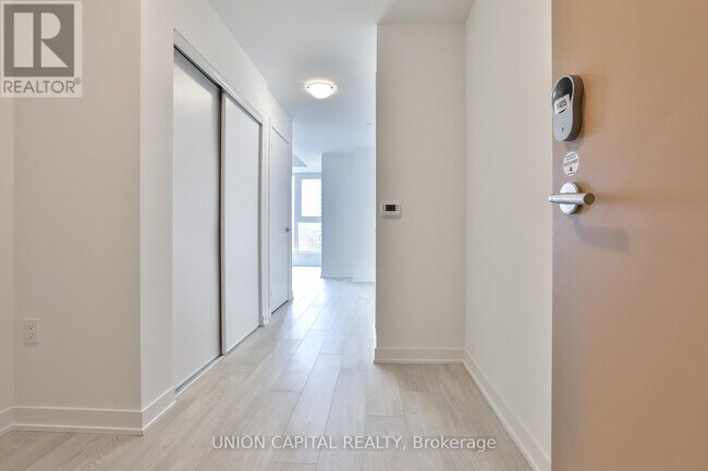 Building Photo - 1 Quarrington Lane