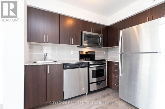 Photo du bâtiment - 1420 Dupont St
