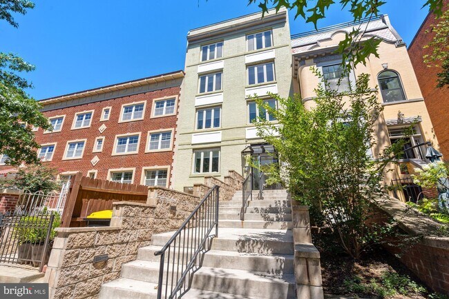 Photo - 1321 Euclid St NW Apartment