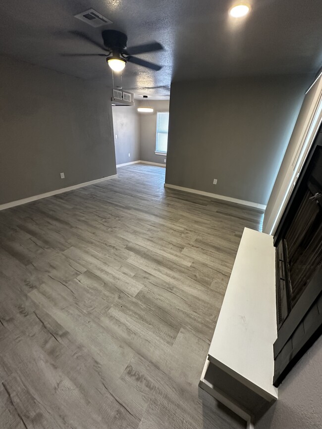 Building Photo - Cedar Terrace