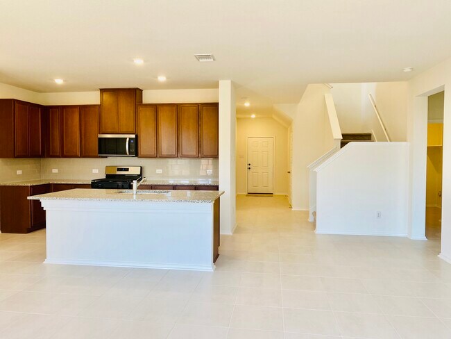 Building Photo - 1620 River Plateau Dr