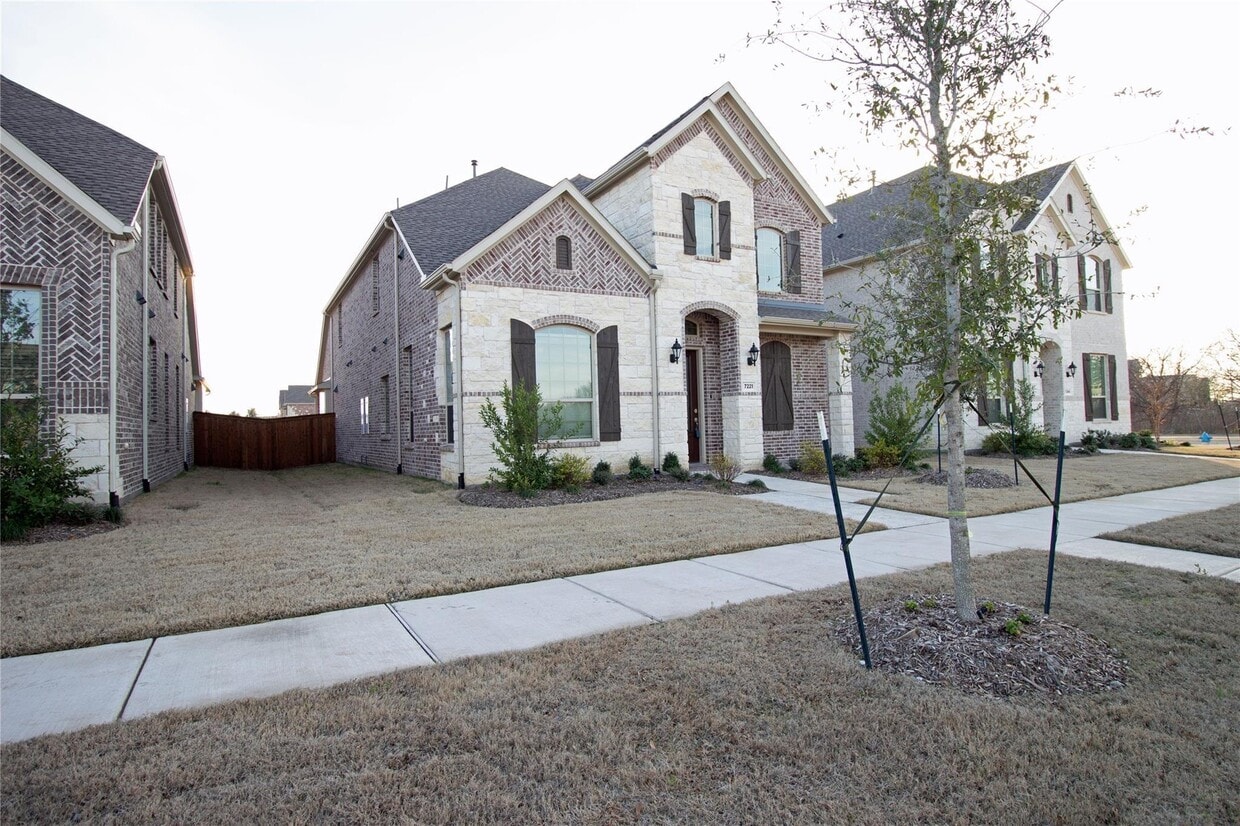 7221 Sanctuary Dr, Frisco, TX 75033 House Rental in Frisco, TX