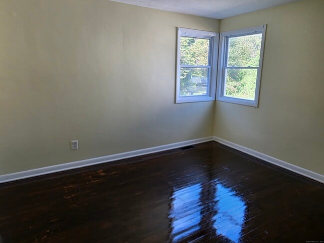 Building Photo - 187 Celia Dr