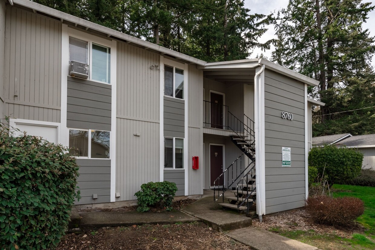 Primary Photo - St. Johns 1 bedroom 1 bath in park-like se...