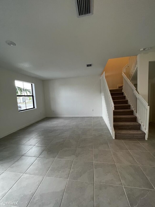 Building Photo - 2 br, 2.5 bath House - 13244 SW 286th St