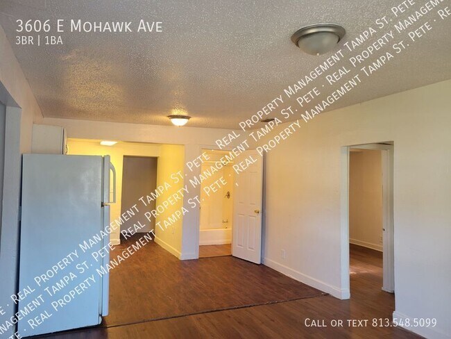 Building Photo - ***SECTION 8 HOUSNG***
