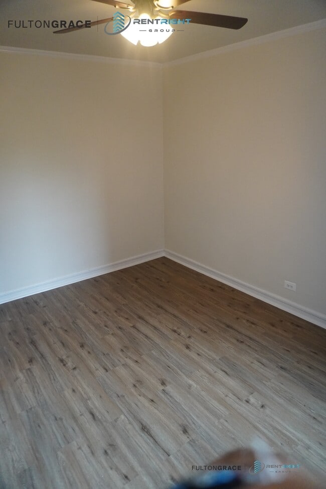 Foto del edificio - 426 W Briar Pl